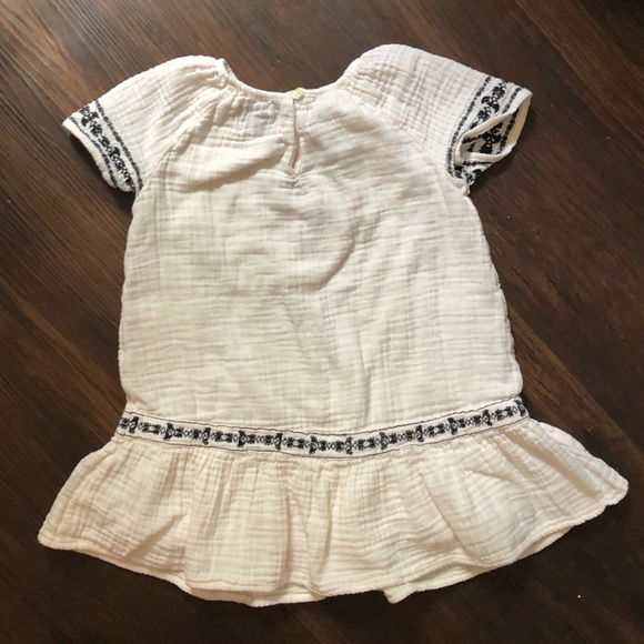 Old Navy White Embroidered Tiered Dress Baby Girl Toddler 4T Drop Waist Boho - Picture 5 of 7